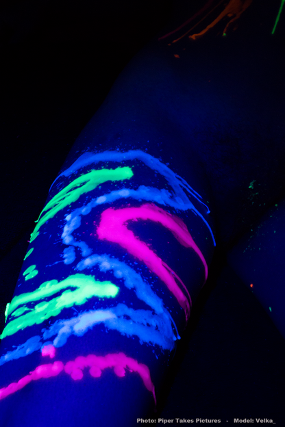 Blacklight Reactive Mini Wax Play Candle - Low Temp - UV - Paraffin