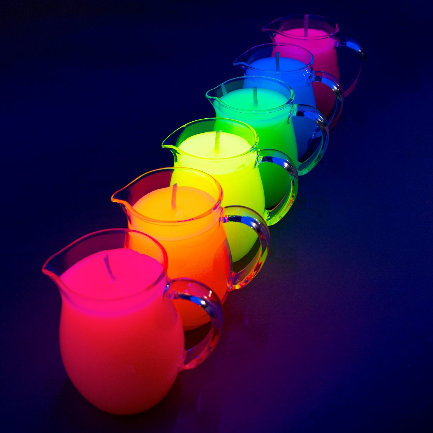 Blacklight Reactive Wax Play Pitcher Candle - Low Temp - UV Reactive
